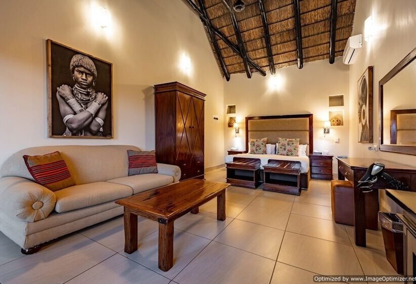 בית מלון כפרי Zulu Nyala Game Lodge