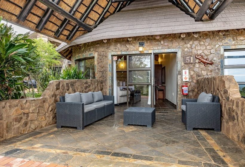 בית מלון כפרי Zulu Nyala Game Lodge