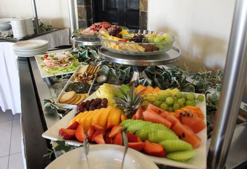 בית מלון כפרי Zulu Nyala Game Lodge