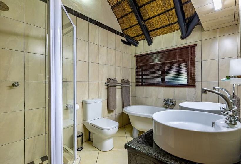 בית מלון כפרי Zulu Nyala Game Lodge