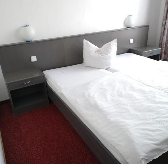 Отель Zum Mückenberger Hof