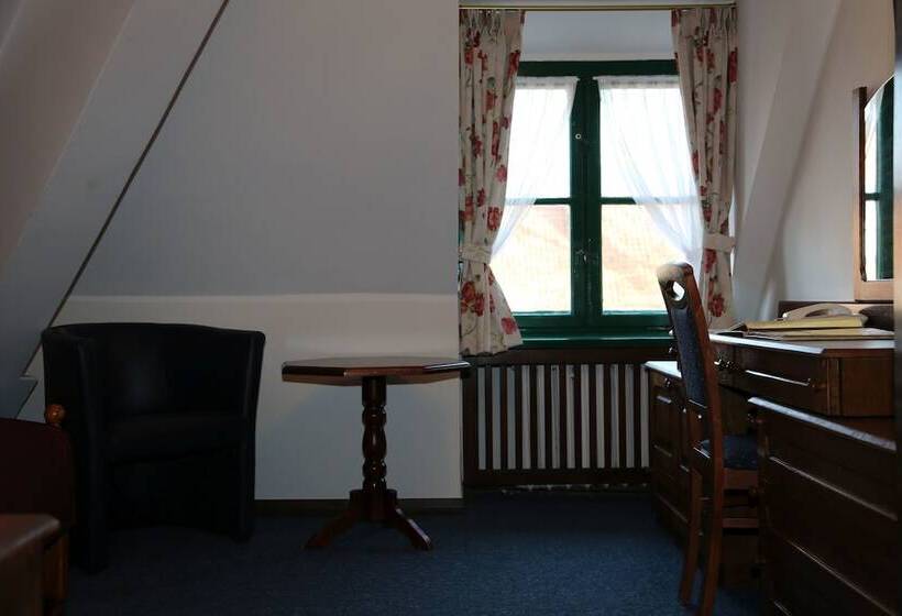 Kadyny Folwark Hotel & Spa