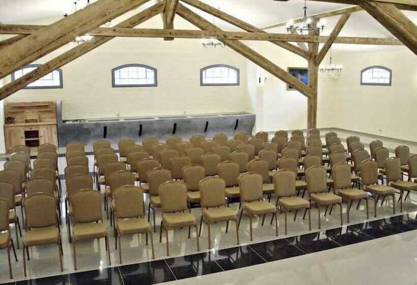 Kadyny Folwark Hotel & Spa