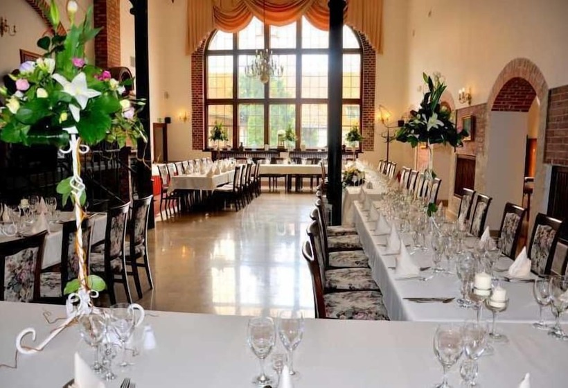 Kadyny Folwark Hotel & Spa