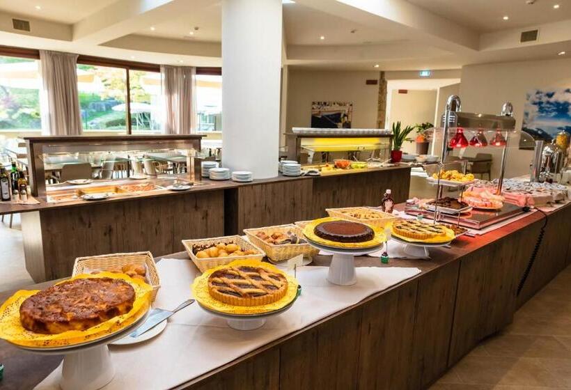 Le Torri Del Garda Familyspa Resort