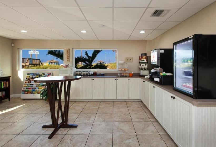 فندق على الطريق Silver Surf Gulf Beach Resort