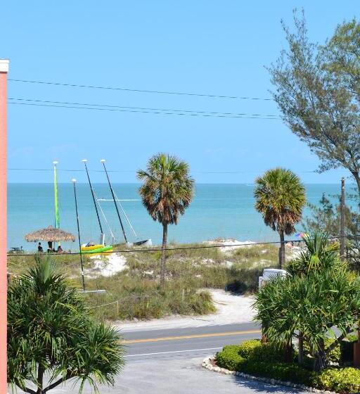 فندق على الطريق Silver Surf Gulf Beach Resort