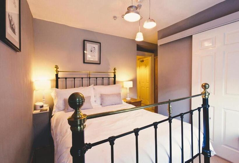 Rum Doodle, Windermere B&b