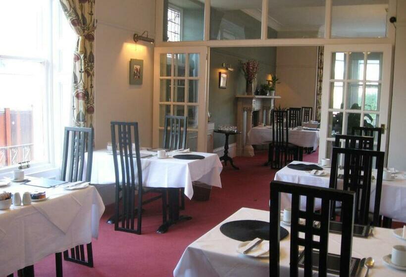 Shaftesbury Hotel Dundee