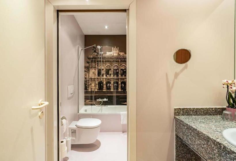 Starlight Suiten Hotel Renngasse