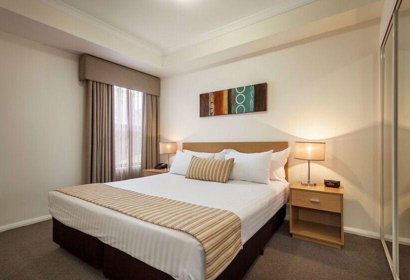 Best Western Northbridge Apartments