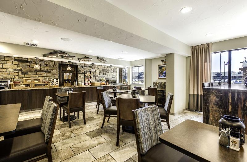 فندق فئة نجمة واحدة Bass Pro Shops Angler S Lodge