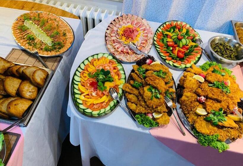 Horský Hotel Jelenovská S Bazénem V Ceně