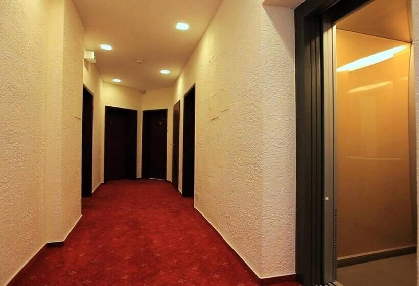 Adesso Hotel Kassel  Pay At Property On Arrival  Ihr Automatenhotel In Kassel