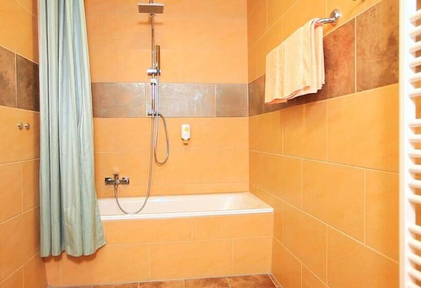 Adesso Hotel Kassel  Pay At Property On Arrival  Ihr Automatenhotel In Kassel