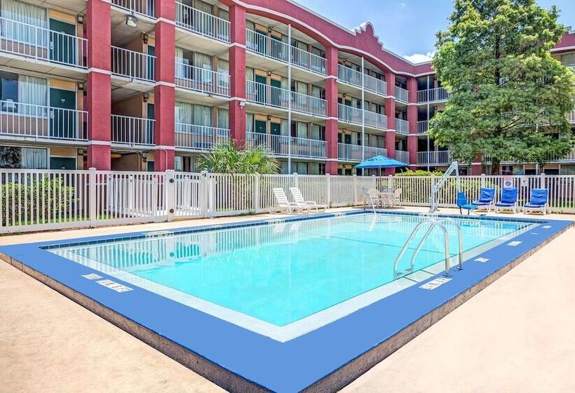 فندق Days Inn By Wyndham York Alabama