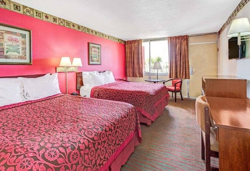 فندق Days Inn By Wyndham York Alabama