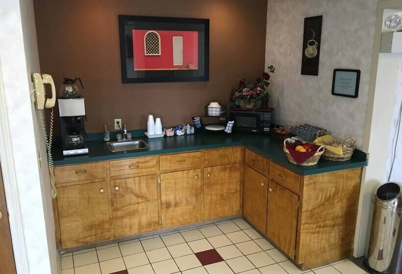 فندق Americas Best Value Inn Of Decatur