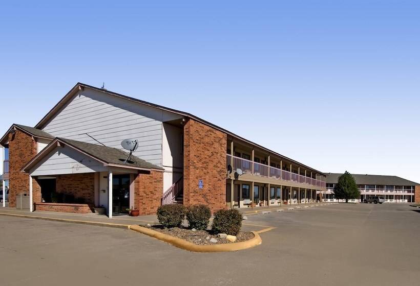 فندق Americas Best Value Inn Garden City