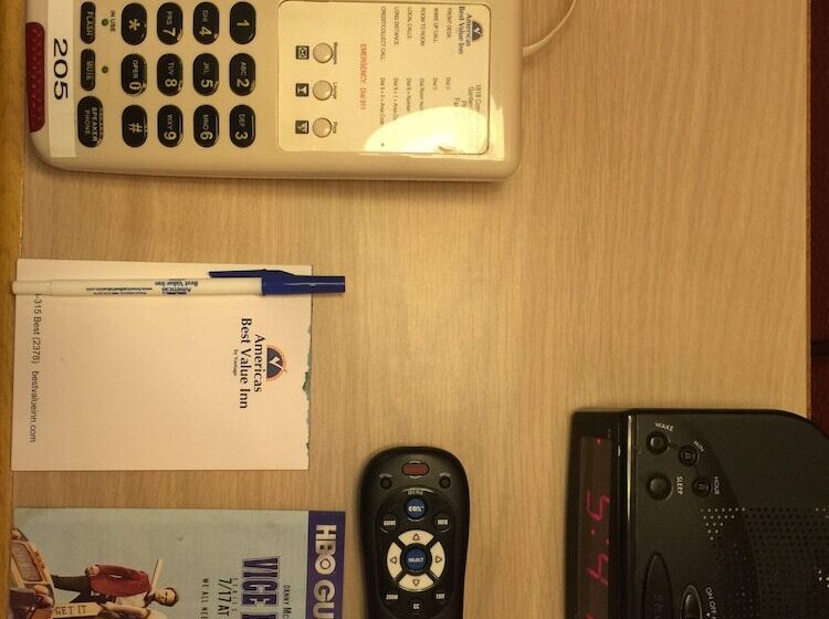 فندق Americas Best Value Inn Garden City