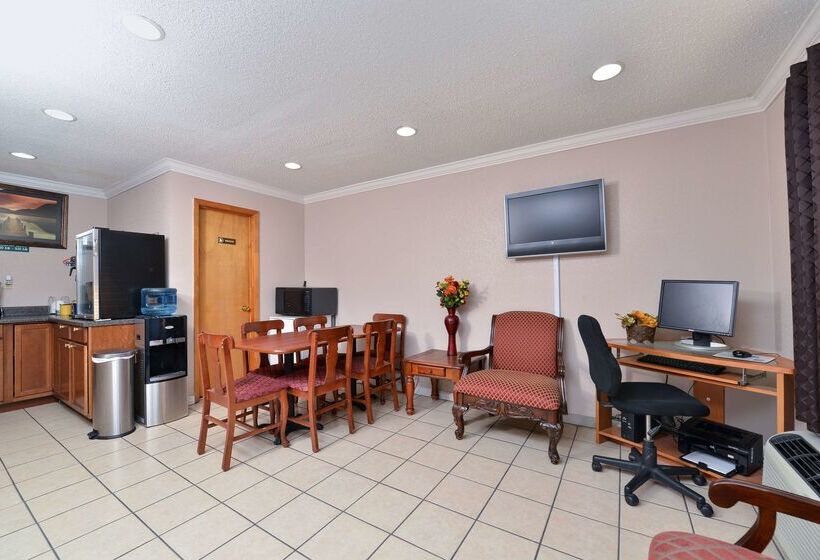 호텔 Americas Best Value Inn Indianola