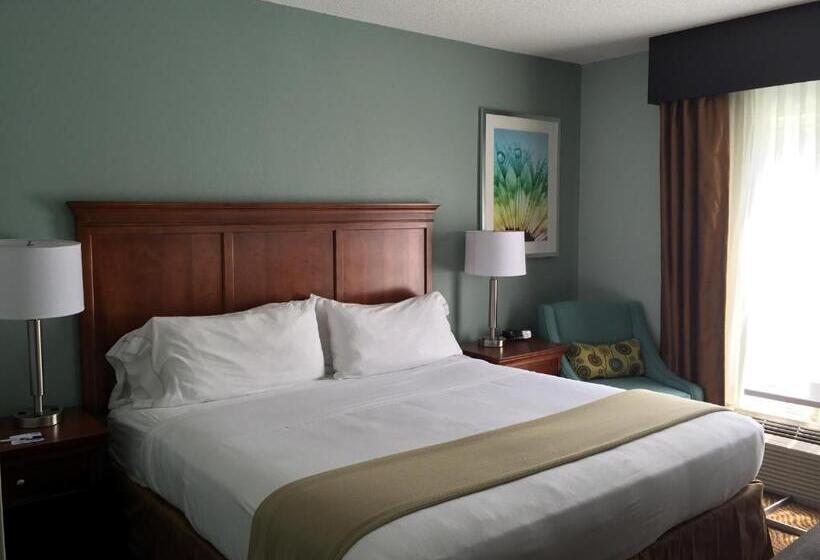 فندق Baymont Inn & Suites Braselton