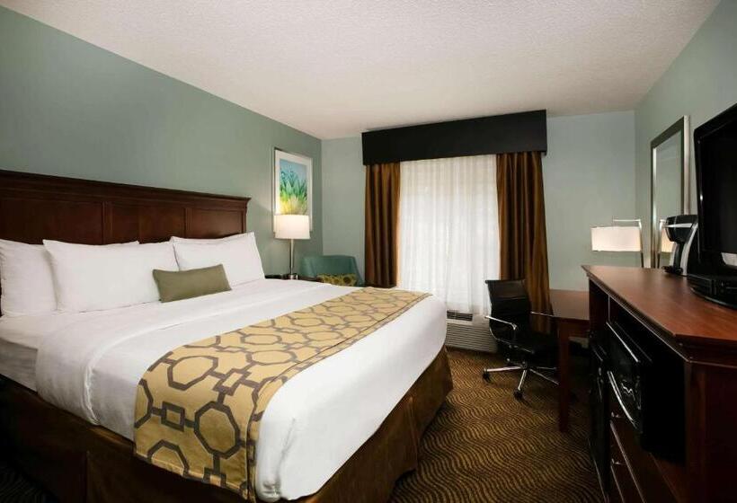 فندق Baymont Inn & Suites Braselton