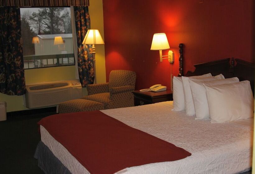 בית מלון כפרי Best Inn Booneville