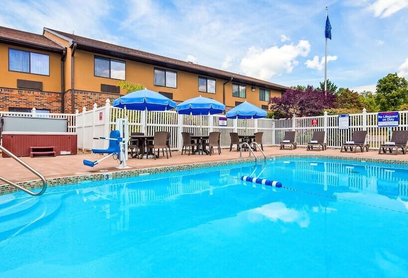 فندق Best Western Kendallville Inn