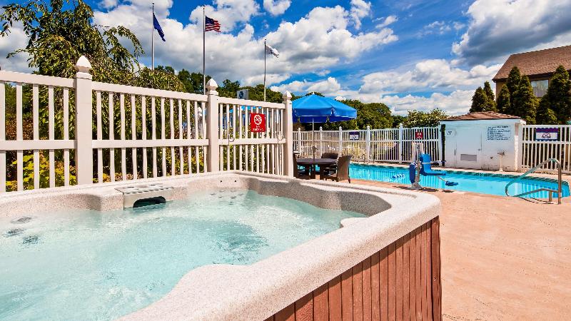 فندق Best Western Kendallville Inn