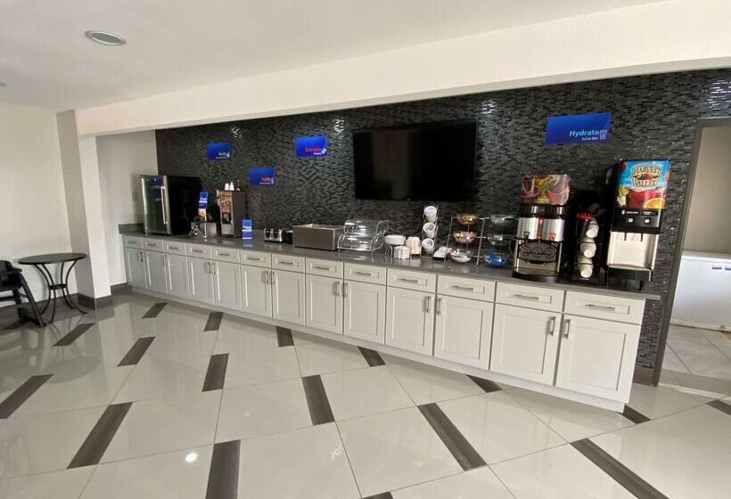 בית מלון כפרי Best Western Morton Inn