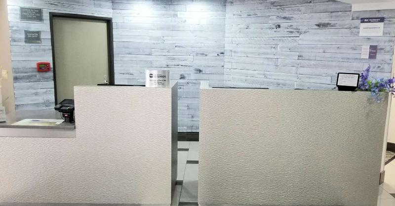 בית מלון כפרי Best Western Morton Inn