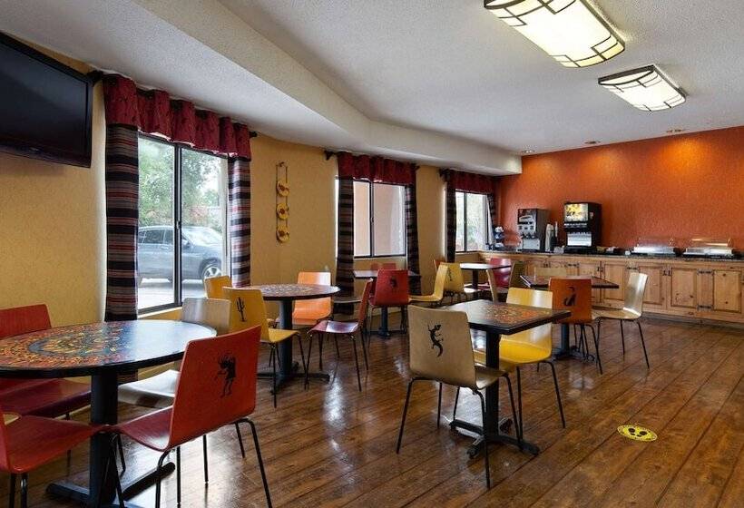 هتل Best Western Plus Inn Of Santa Fe