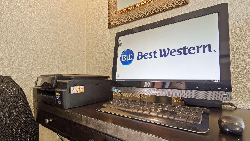 فندق Best Western Seaside Inn