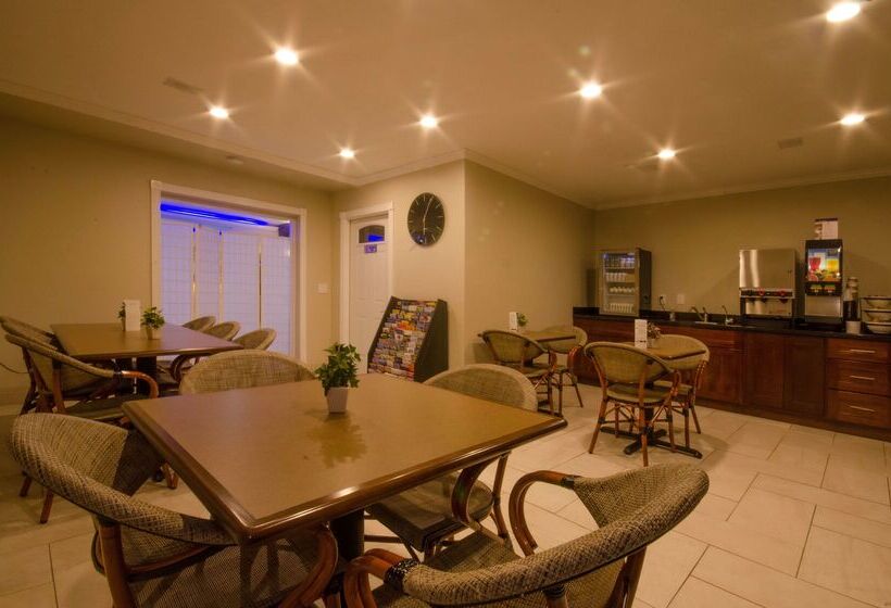 فندق Best Western The Inn & Suites Pacific Grove