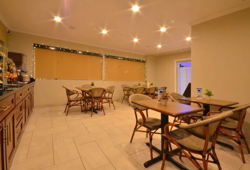 فندق Best Western The Inn & Suites Pacific Grove