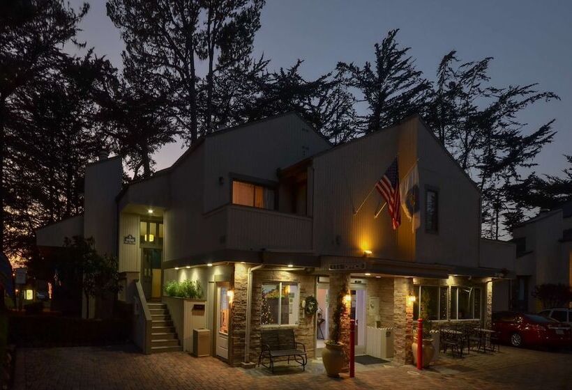 فندق Best Western The Inn & Suites Pacific Grove