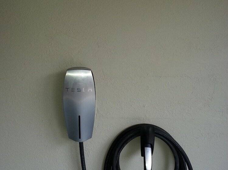 فندق Best Western The Inn & Suites Pacific Grove