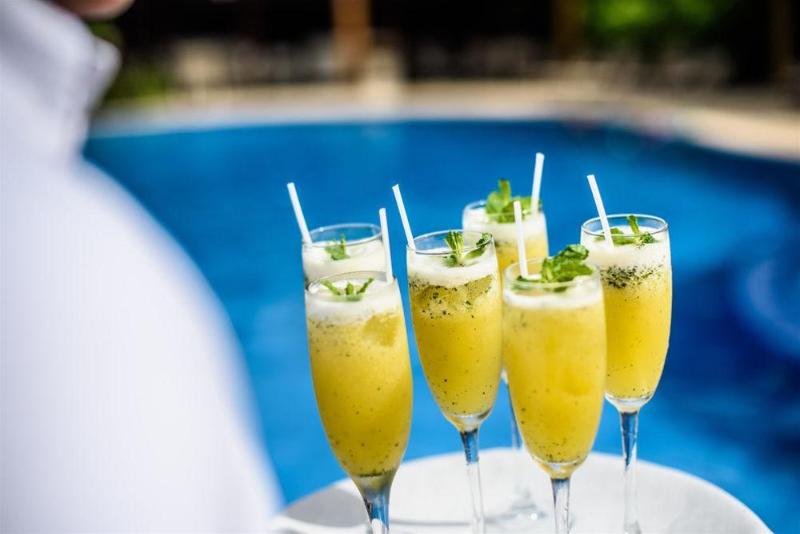 Cala Luna Boutique Hotel & Villas