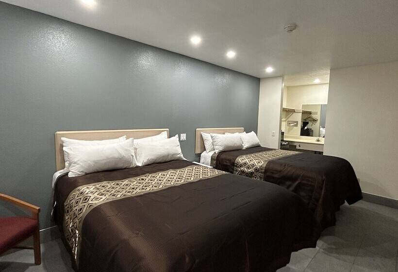 California Inn Hotel And Suites Adelanto Us 395