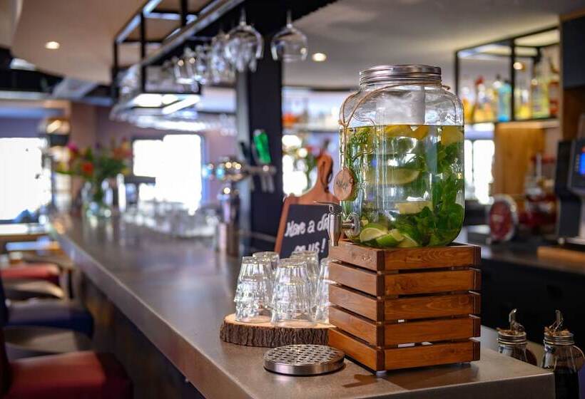 Campanile Hotel & Restaurant Eindhoven