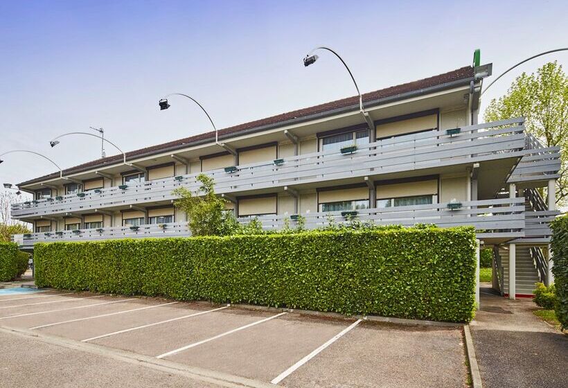 فندق Campanile Melun Sénart