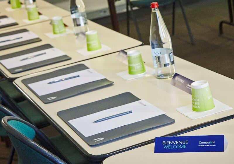 فندق Campanile Melun Sénart