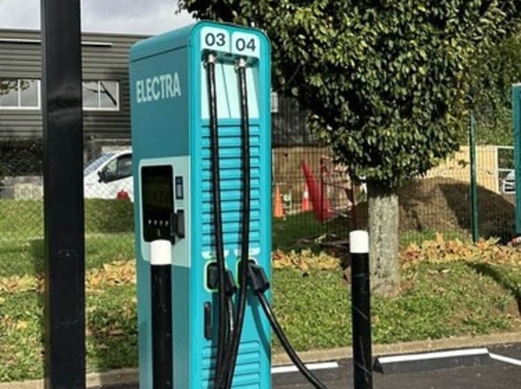 فندق Campanile Melun Sénart