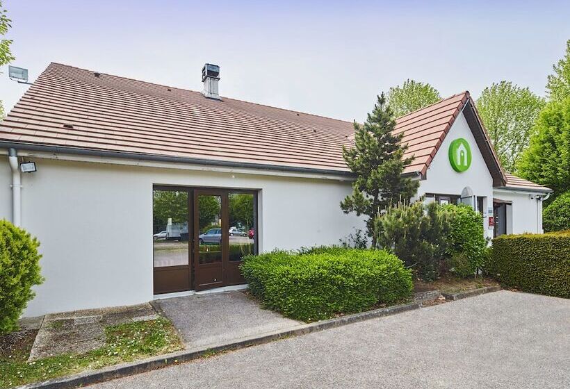 فندق Campanile Melun Sénart