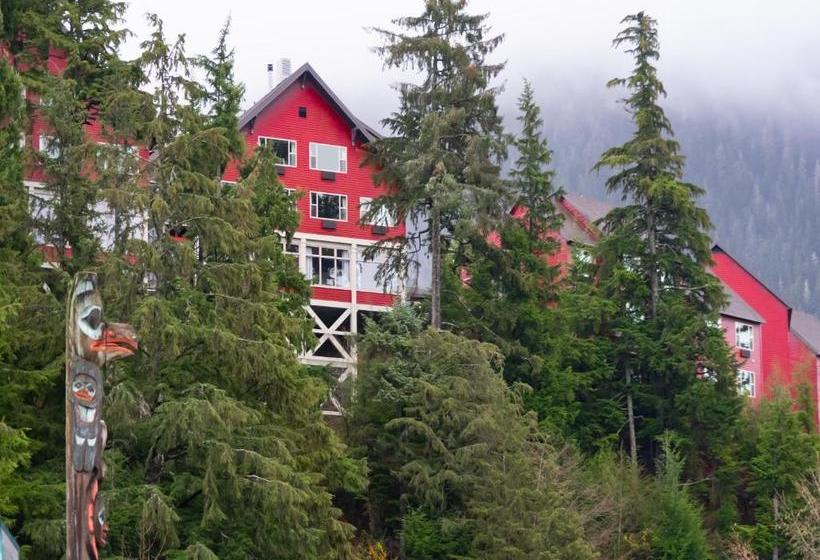 فندق Cape Fox Lodge