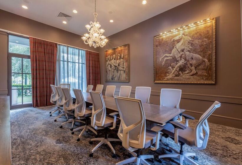 Castle Hotel, Autograph Collection