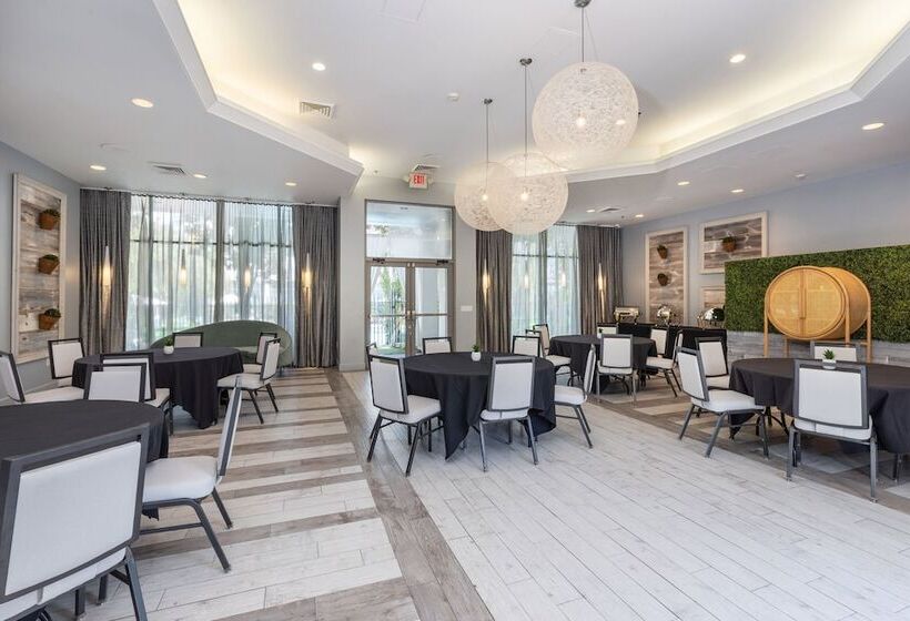 Castle Hotel, Autograph Collection