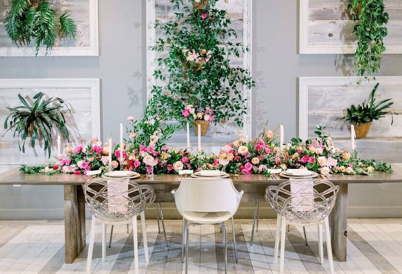 Castle Hotel, Autograph Collection