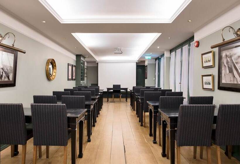 Clarion Collection Hotel Bastion